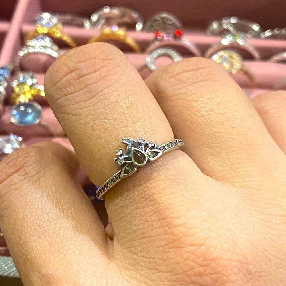 💚 Disney Princess Tiana Tiara Ring 👑
